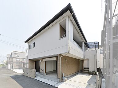 川木建設株式会社の施工事例「2階リビングで陽当たり抜群の家」の画像