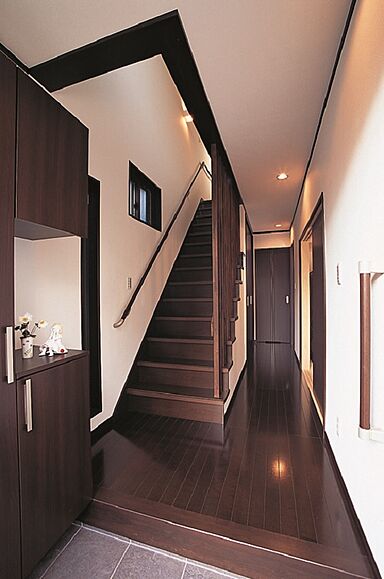 川木建設株式会社の施工事例「蔵造りの街並みになじむ落ち着いた住まい」の画像3