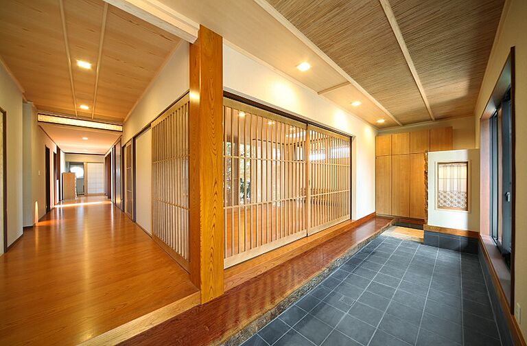 川木建設株式会社の公式画像_玄関3