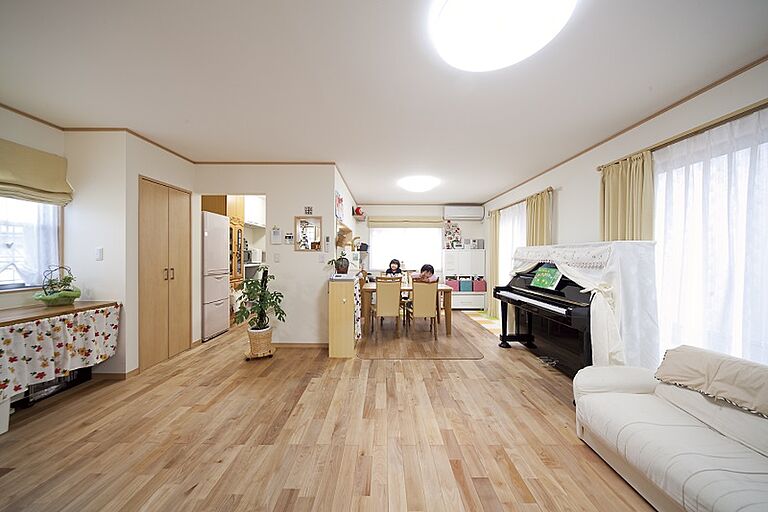 川木建設株式会社の公式画像_リビング2