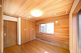 川木建設株式会社の施工事例「都心に建つ自然素材に囲まれた家」の画像2