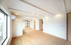 川木建設株式会社の施工事例「間仕切壁の少ないオープンな家」の画像1