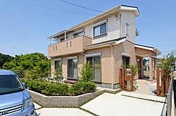 川木建設株式会社の施工事例「緑に囲まれたナチュラルテイストの家」の画像