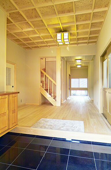 川木建設株式会社の施工事例「明るい広縁がある純和風住宅」の画像1