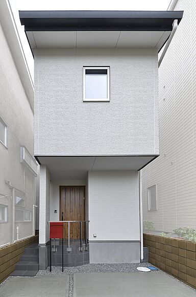 川木建設株式会社の施工事例「限られた敷地にこだわりを詰め込んだL字型の家」の画像