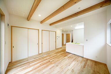 川木建設株式会社の施工事例「自然素材を取り入れたナチュラルテイストの家」の画像1