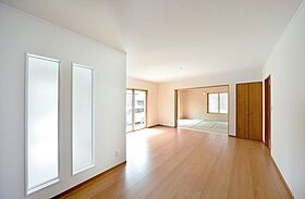 川木建設株式会社の施工事例「玄関引き戸で安心安全の家」の画像1