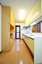 シンプルモダンスタイルのキッチン 川木建設株式会社の事例画像