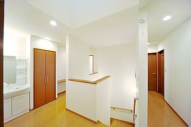 川木建設株式会社の施工事例「全室南向き、収納たっぷりの家」の画像3