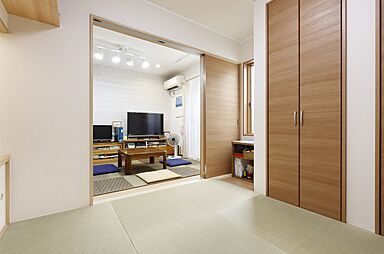 川木建設株式会社の施工事例「狭小敷地に建つ、完全分離型二世帯住宅」の画像2