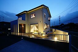 川木建設株式会社の施工事例「高級ホテルをイメージした吹抜け玄関ホール」の画像