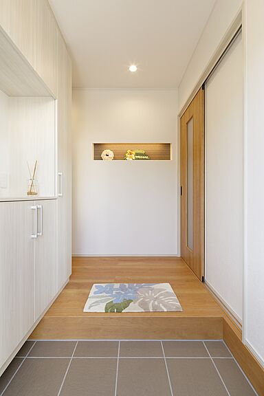 川木建設株式会社の施工事例「大黒柱と小上がりタタミコーナーの家」の画像4