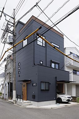 川木建設株式会社の施工事例「16坪の狭小地に建つ屋上付3LDKのお家」の画像