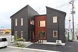 シュガーホーム盛岡店の施工事例「コの字で家族がつながる温かな家」の画像