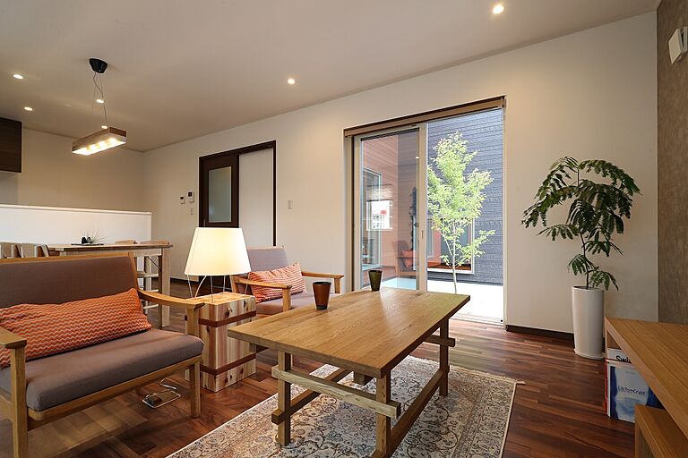 シュガーホーム盛岡店の公式画像_リビング2