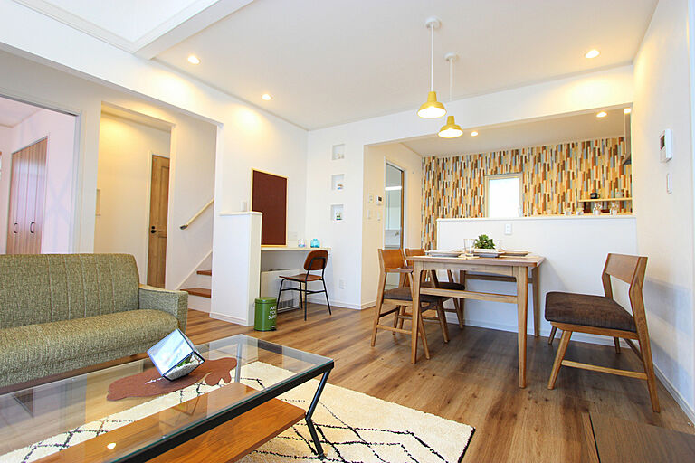 シュガーホーム盛岡店の公式画像_リビング2