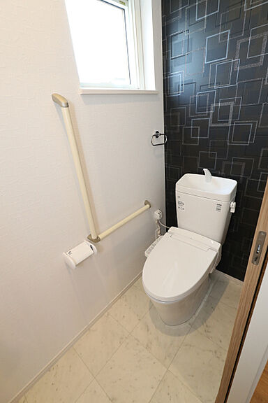 シュガーホームの施工事例「アースカラーを中心に、遊び心溢れる家」の画像5