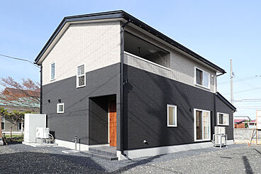 シュガーホーム北上店の施工事例「ファミリークローゼットがあるお家」の画像