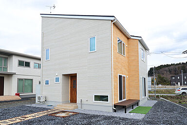 シュガーホーム北上店の施工事例「小屋裏収納があるお家」の画像