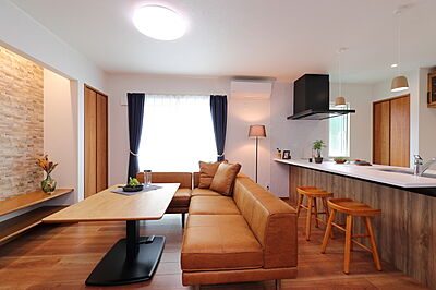 カフェスタイルのリビング シュガーホーム盛岡店の事例画像