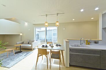 有限会社鳥越住建の施工事例「スキップフロアのある家」の画像