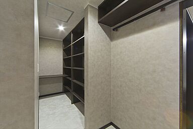 有限会社鳥越住建の施工事例「木造3階建て住宅(一部鉄骨造)」の画像6