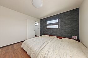 サンワ設計株式会社の施工事例「グレージュカラーがオシャレ こだわりのつまったリビング階段のある家」の画像5