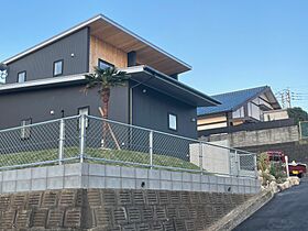 3rd.Cafe LIVING STYLEの施工事例「寺塚に立つジャパニーズモダン住宅」のメイン画像
