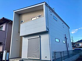 日動建設株式会社の施工事例「船橋市習志野 外観がかわいい家」のメイン画像
