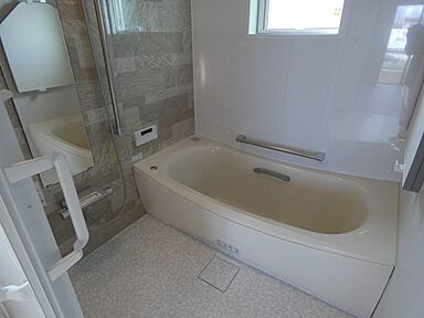 日動建設株式会社の施工事例「鎌ヶ谷市 コストを抑えつつ、水廻りにこだわった家」の画像8