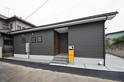 日動建設株式会社の施工事例「船橋市 板張り勾配天井の平屋」の画像