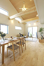 木の家スタイルのリビング 株式会社HESTA大倉の事例画像