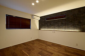 DETAIL HOME(ディテールホーム)の施工事例「インナーガレージと中庭のあるお家」の画像5