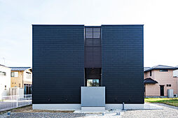 DETAIL HOME(ディテールホーム)の施工事例「グレージュのコントラストが際立つ大空間」の画像