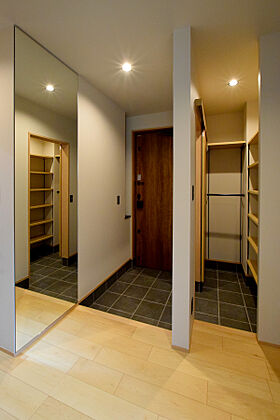 DETAIL HOME(ディテールホーム)の施工事例「ハコ型という選択×耐震3の家」の画像1