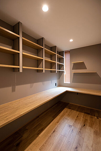 DETAIL HOME(ディテールホーム)の施工事例「縦横の広がりをつくる、ツリーと吹抜けのある家」の画像5