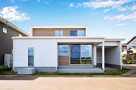 DETAIL HOME(ディテールホーム)の施工事例「田園風景を望むガレージハウス」のメイン画像