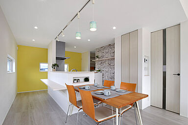 DETAIL HOME(ディテールホーム)の施工事例「ガレージのある生活」の画像2