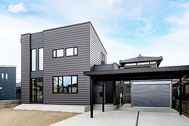 DETAIL HOME(ディテールホーム)の施工事例「開放感のあるLDKと広いお庭がつながるお家」の画像