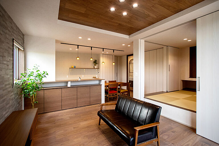 DETAIL HOME(ディテールホーム)の公式画像_リビング3