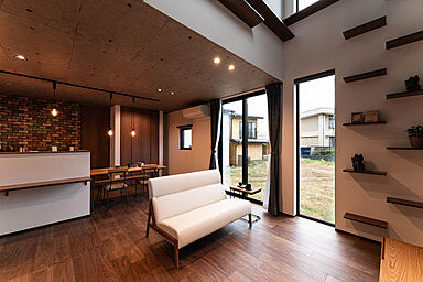 DETAIL HOME(ディテールホーム)の施工事例「趣味と猫との暮らしを楽しむ家」の画像2