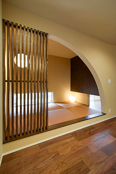 DETAIL HOME(ディテールホーム)の施工事例「庭とつなぐ広縁のある住まい」の画像3