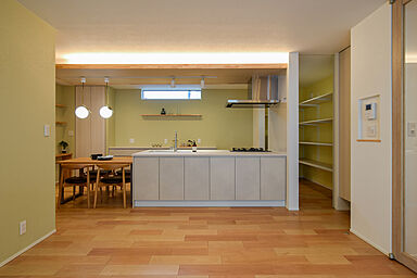 DETAIL HOME(ディテールホーム)の施工事例「12畳の中庭があるコートハウス」の画像3