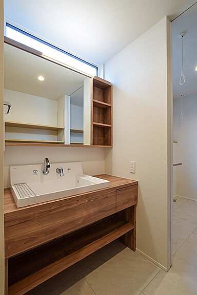 DETAIL HOME(ディテールホーム)の施工事例「田園風景を望む、スキップフロアのスタディーコーナーのある家」の画像7