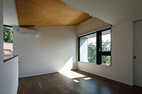 DETAIL HOME(ディテールホーム)の施工事例「カーテンレスの暮らしとテントサウナを堪能できる家」の画像7