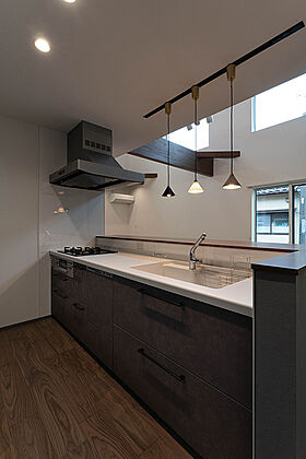 DETAIL HOME(ディテールホーム)の施工事例「ペットとくつろぐ至福な空間、趣味を楽しむ豊かな暮らし」の画像4