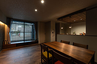 DETAIL HOME(ディテールホーム)の施工事例「内と外を繋ぐ視線の抜け感 カーテンレスの暮らし」の画像1