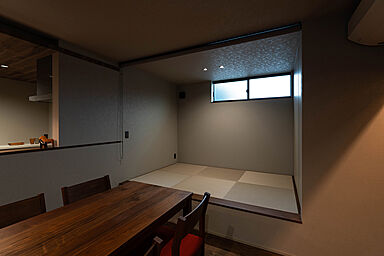 DETAIL HOME(ディテールホーム)の施工事例「内と外を繋ぐ視線の抜け感 カーテンレスの暮らし」の画像3