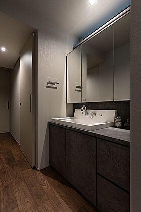 DETAIL HOME(ディテールホーム)の施工事例「内と外を繋ぐ視線の抜け感 カーテンレスの暮らし」の画像6