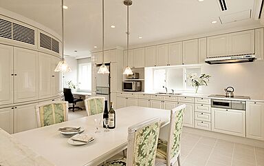 【高級住宅専門】アーネストアーキテクツ株式会社の施工事例「「モダンエレガンス」を極めた家」の画像3